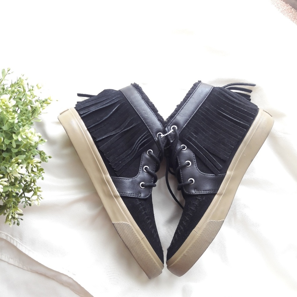 American Eagle Outfitters Mocassin Sneakers